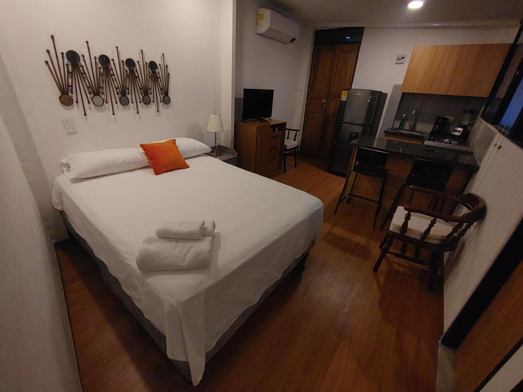 Casa Blanca San Antonio Hostal Boutique Cali Zimmer foto
